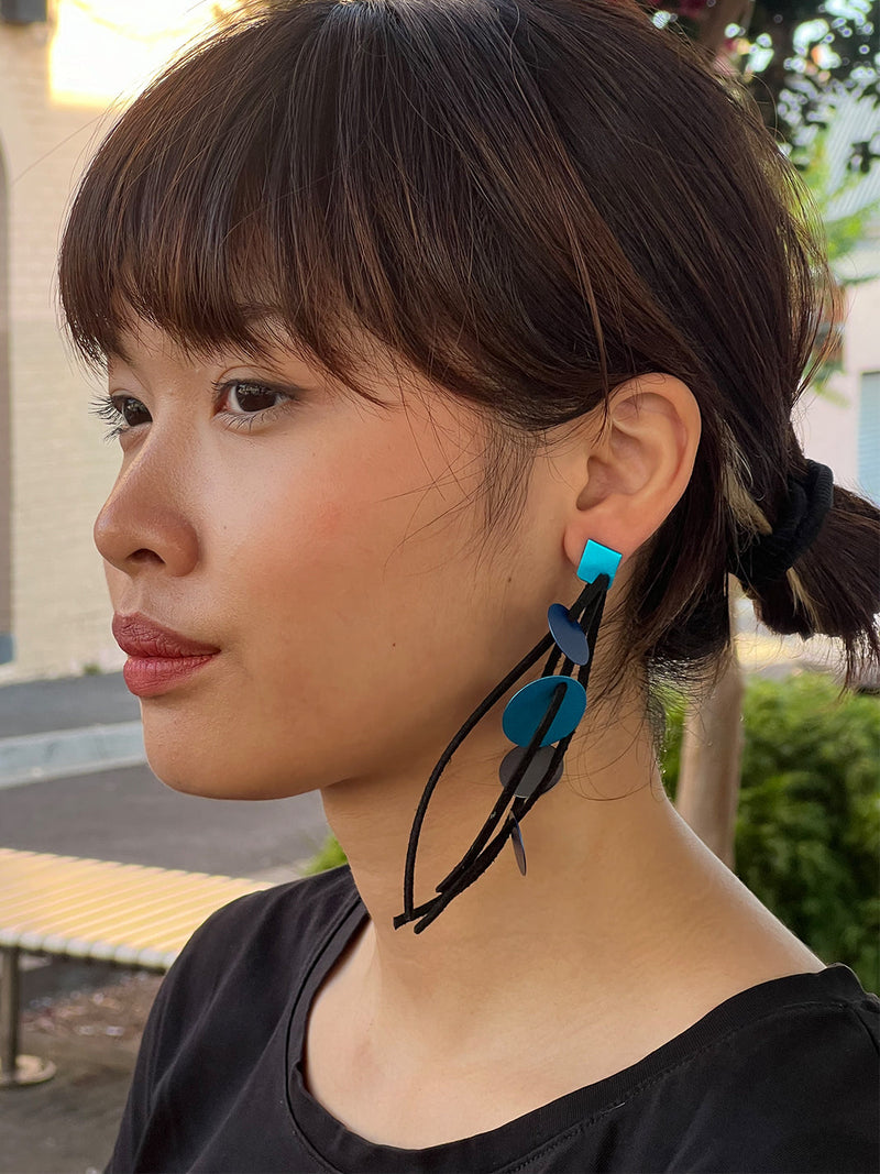 MOEADAS EARRINGS