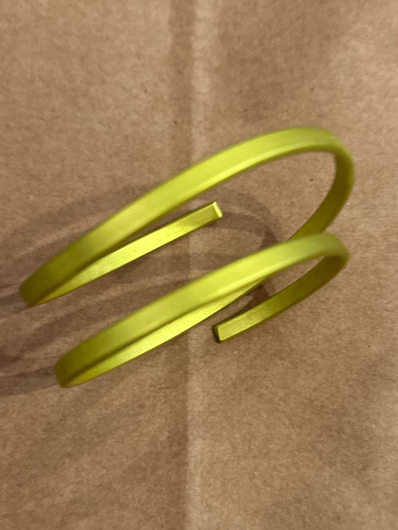THIN SCUP BRACELET