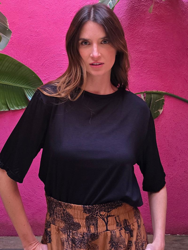 OPEN SILKY TEE
