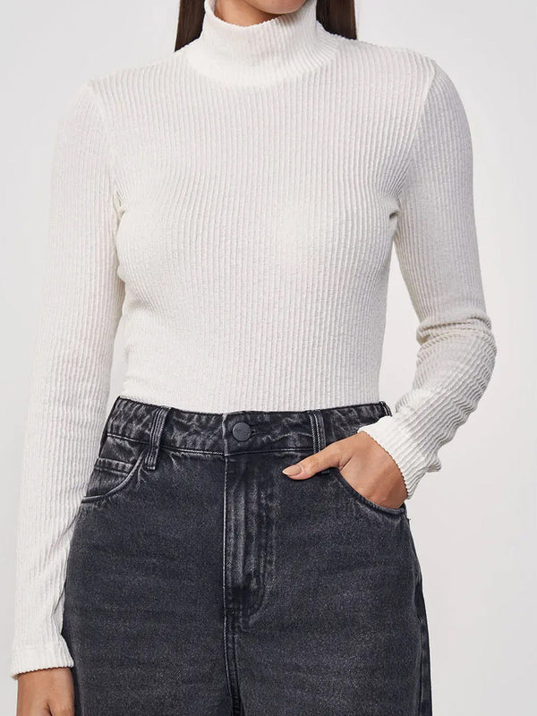 COLCCI TURTLE NECK - PRE SALE