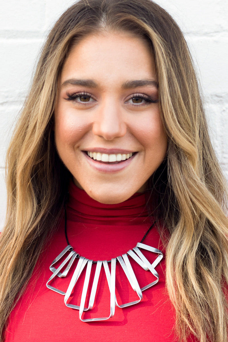 MONICA TRAP NECKLACE