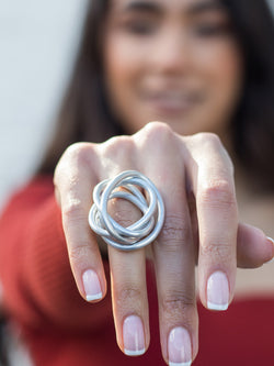 CIRCLE RING